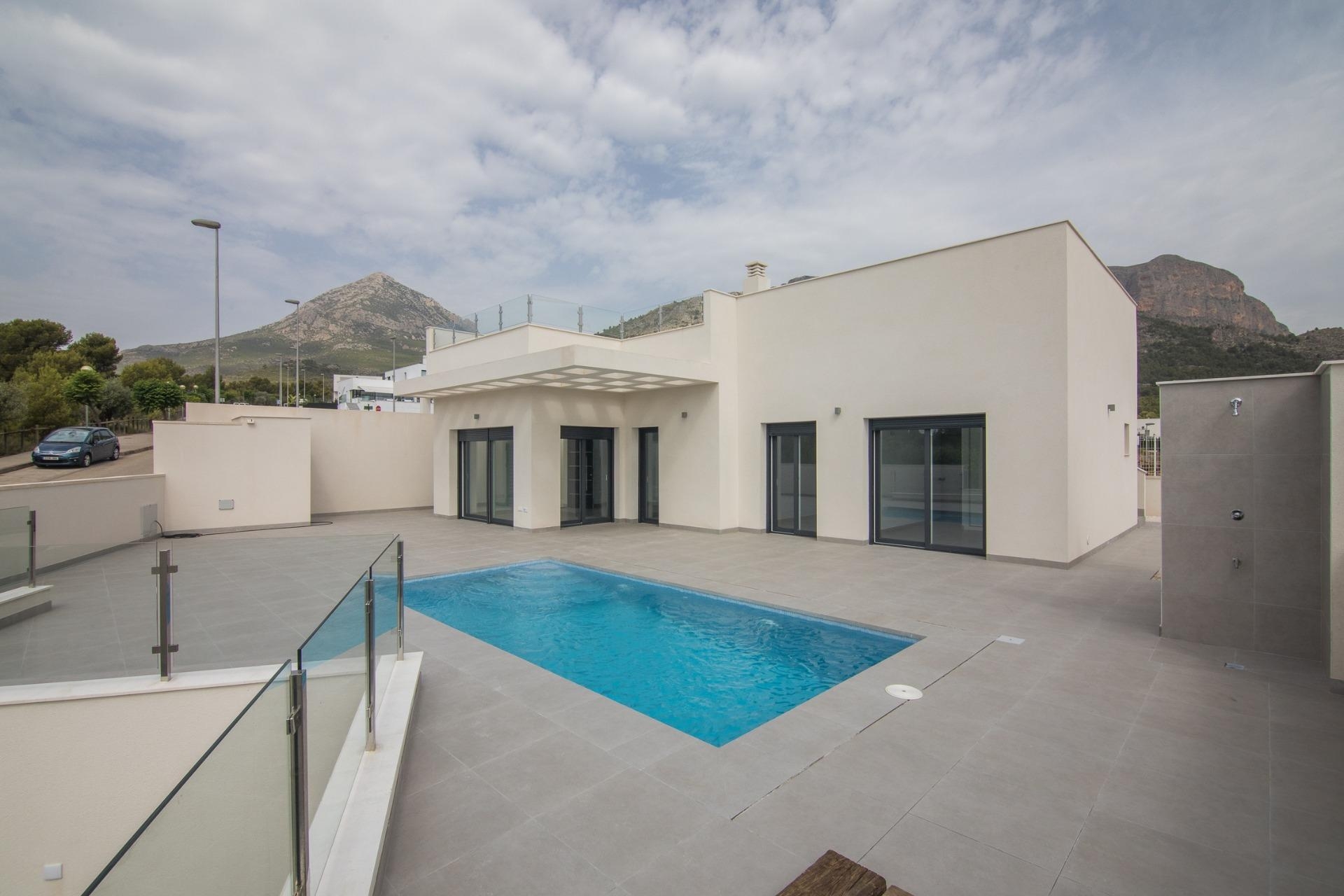 New Property for sale - Villa for sale - Polop - Alberca