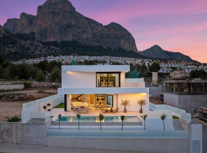 New Property for sale - Villa for sale - Polop - Urbanizaciones