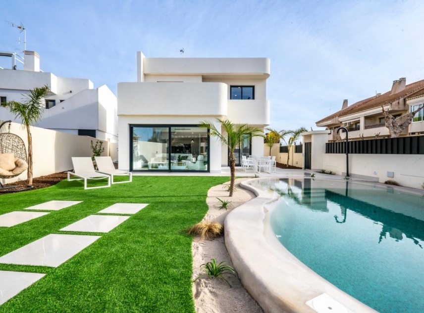 New Property for sale - Villa for sale - Torre Pacheco - Roldan
