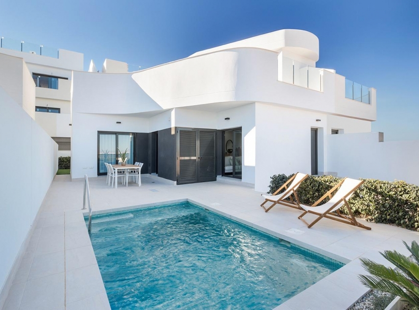New Property for sale - Villa for sale - Torrevieja - Los Balcones