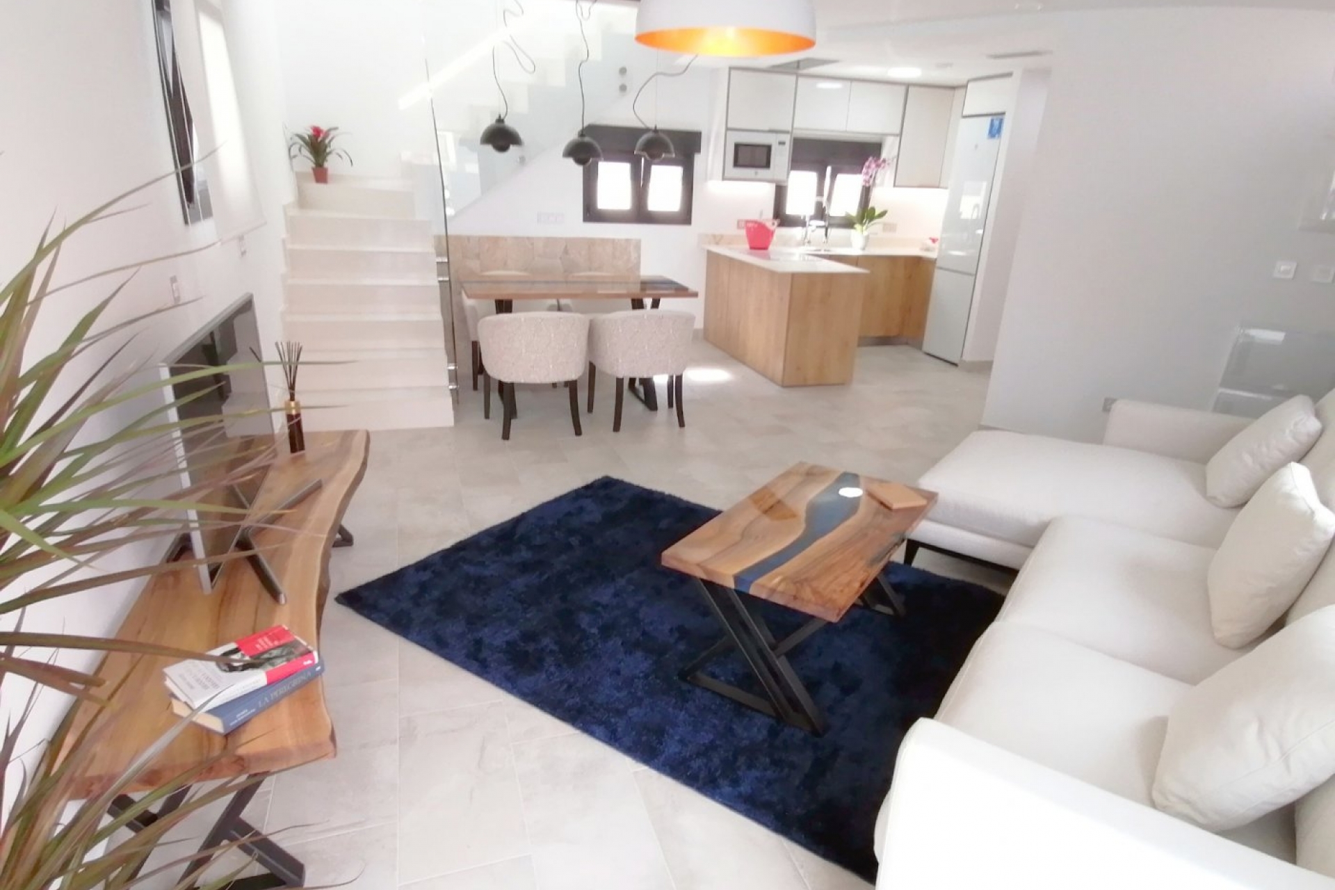 New Property for sale - Villa for sale - Torrevieja - Torrevieja Town Centre