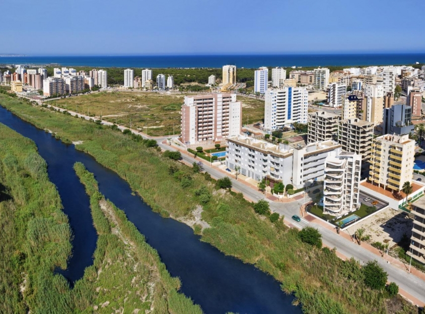 Nieuw onroerend goed te koop - Penthouse - Guardamar del Segura - Avenida del Puerto