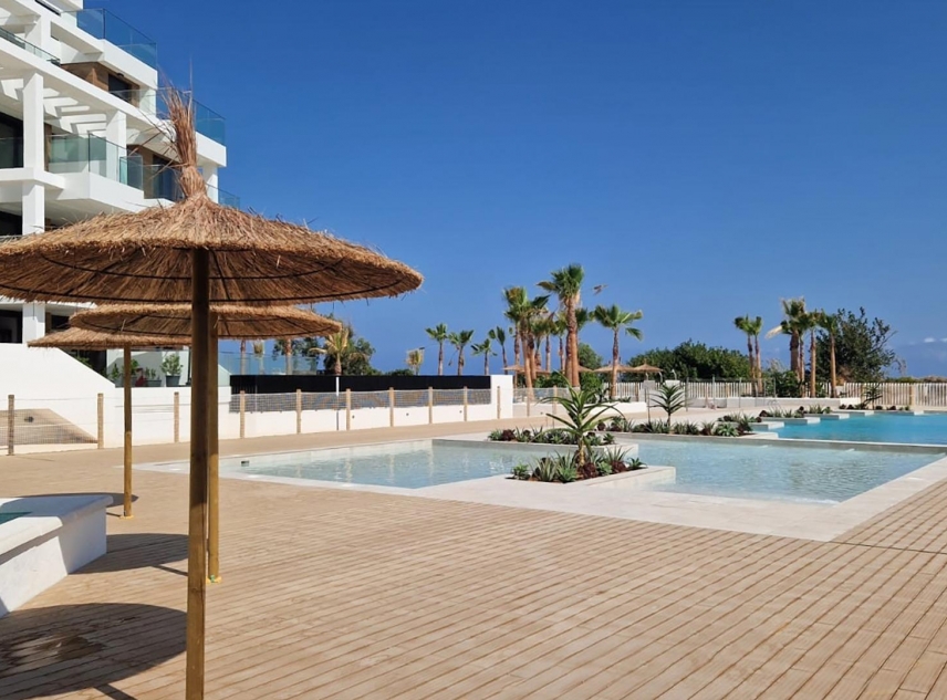 Nueva propiedad en venta - Apartment for sale - Denia - Las Marinas