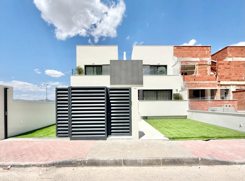 Nueva propiedad en venta - Casa adosada en venta - Cox - Sin Zona