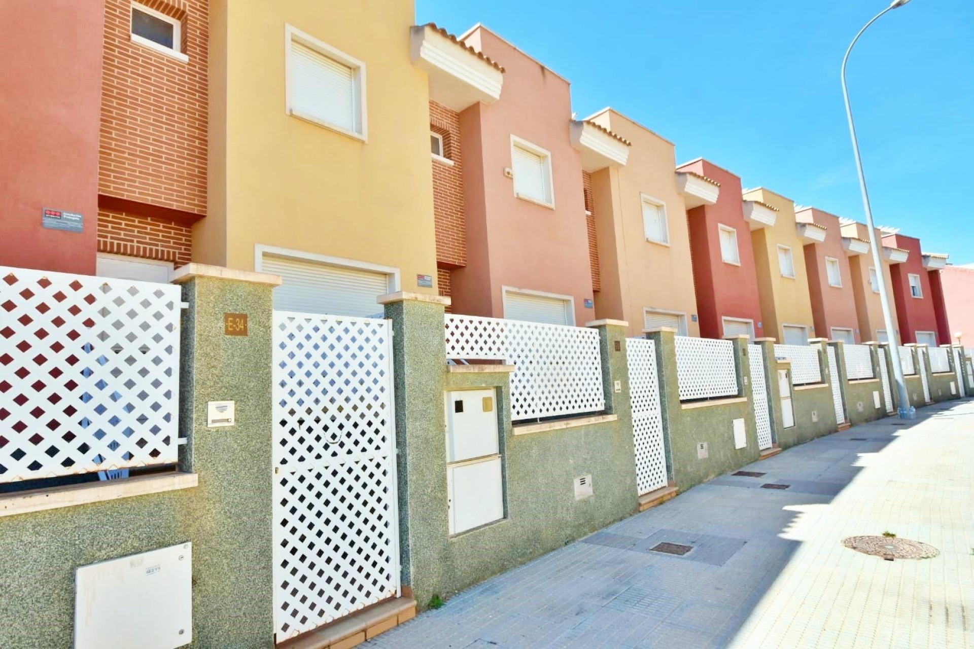 Nueva propiedad en venta - Townhouse for sale - Bigastro - Bigastro Town