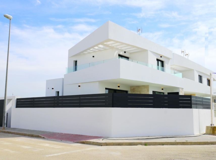 Nueva propiedad en venta - Villa en venta - Dolores