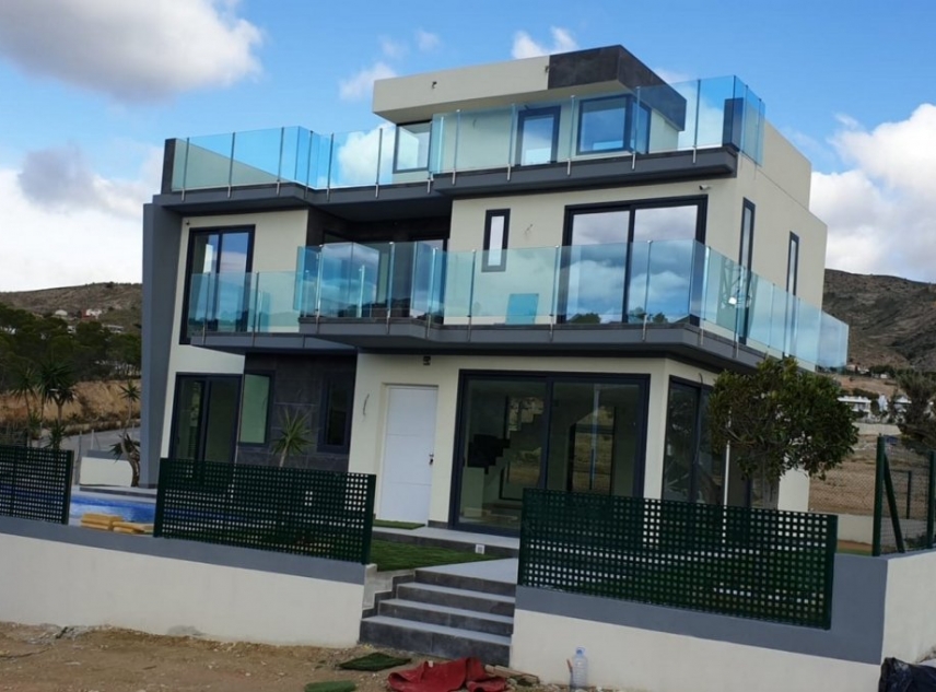 Nueva propiedad en venta - Villa en venta - Finestrat - Campana Garden
