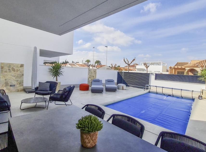 Nueva propiedad en venta - Villa en venta - San Pedro del Pinatar