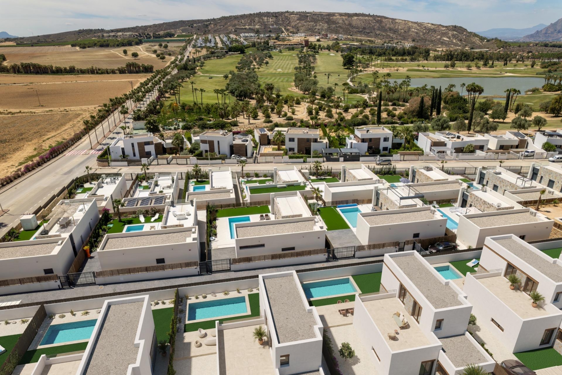 Nueva propiedad en venta - Villa for sale - Algorfa - La Finca Golf