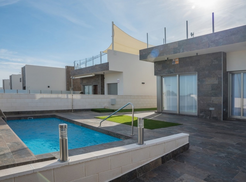 Nueva propiedad en venta - Villa for sale - Orihuela Costa - Villamartin