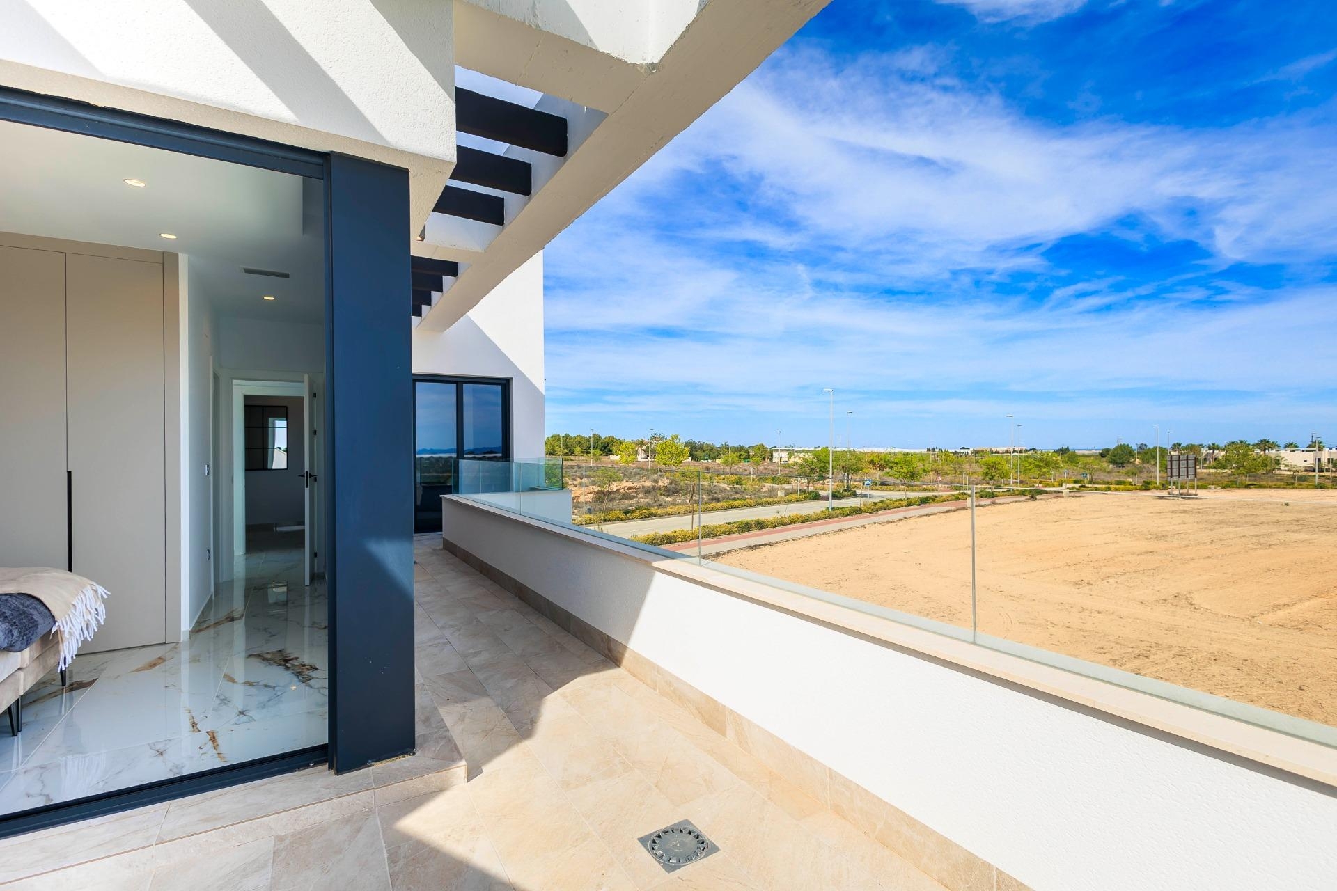 Nueva propiedad en venta - Villa for sale - Pilar de la Horadada - Lo Romero Golf Course