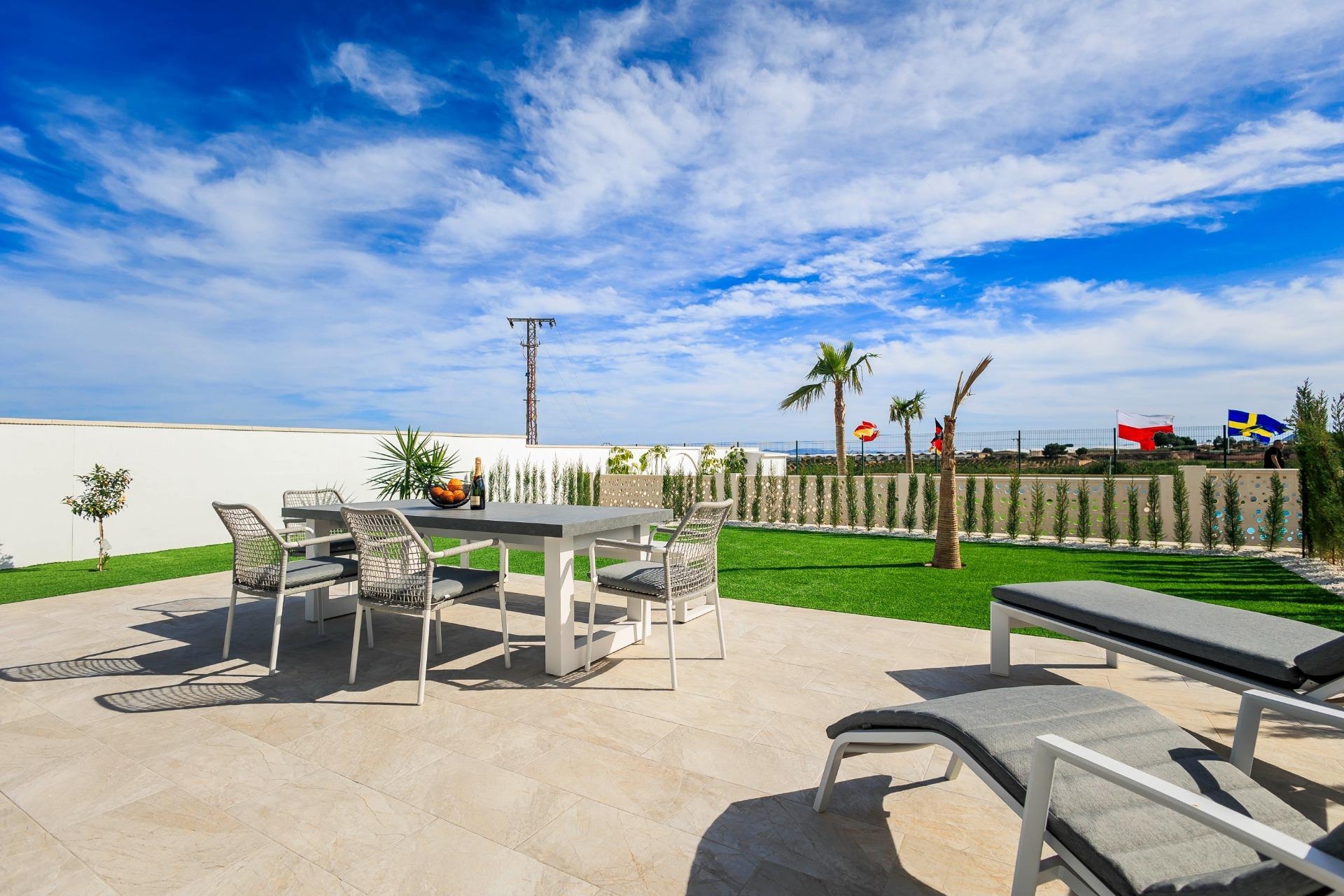 Nueva propiedad en venta - Villa for sale - Pilar de la Horadada - Lo Romero Golf Course