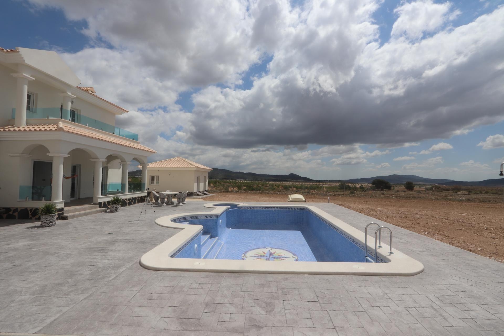 Nueva propiedad en venta - Villa for sale - Pinoso - Camino Del Prado