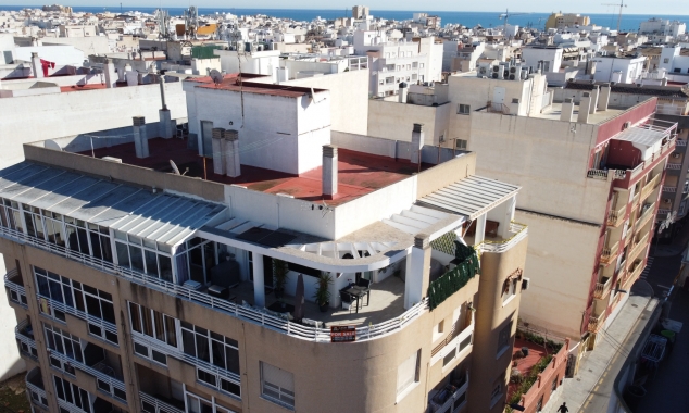 Penthouse - Te koop aangeboden onroerend goed - Torrevieja - Torrevieja Town Centre