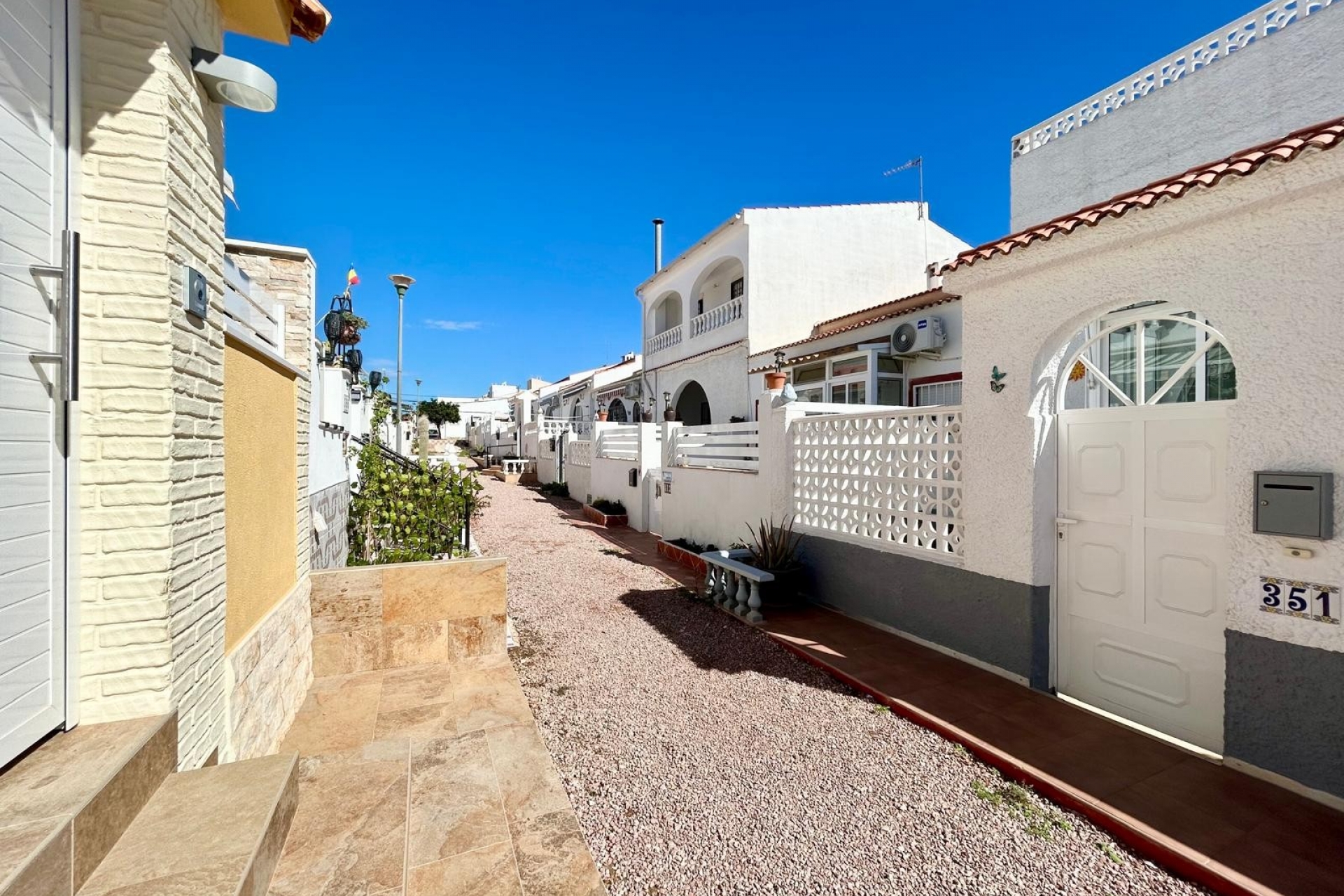 Property for sale - Bungalow for sale - Torrevieja - La Siesta