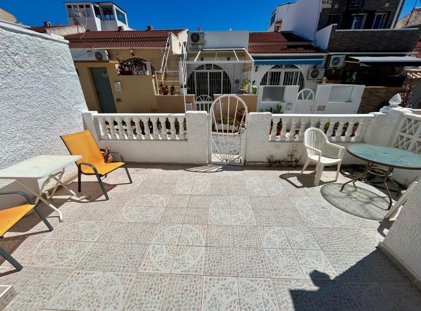 Property for sale - Bungalow for sale - Torrevieja - La Siesta