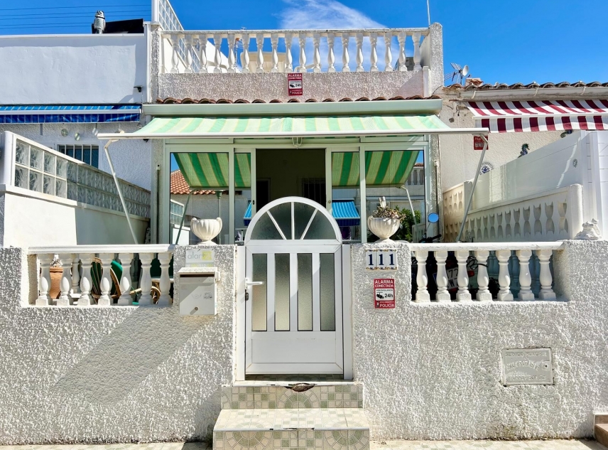 Property for sale - Bungalow for sale - Torrevieja - San Luis