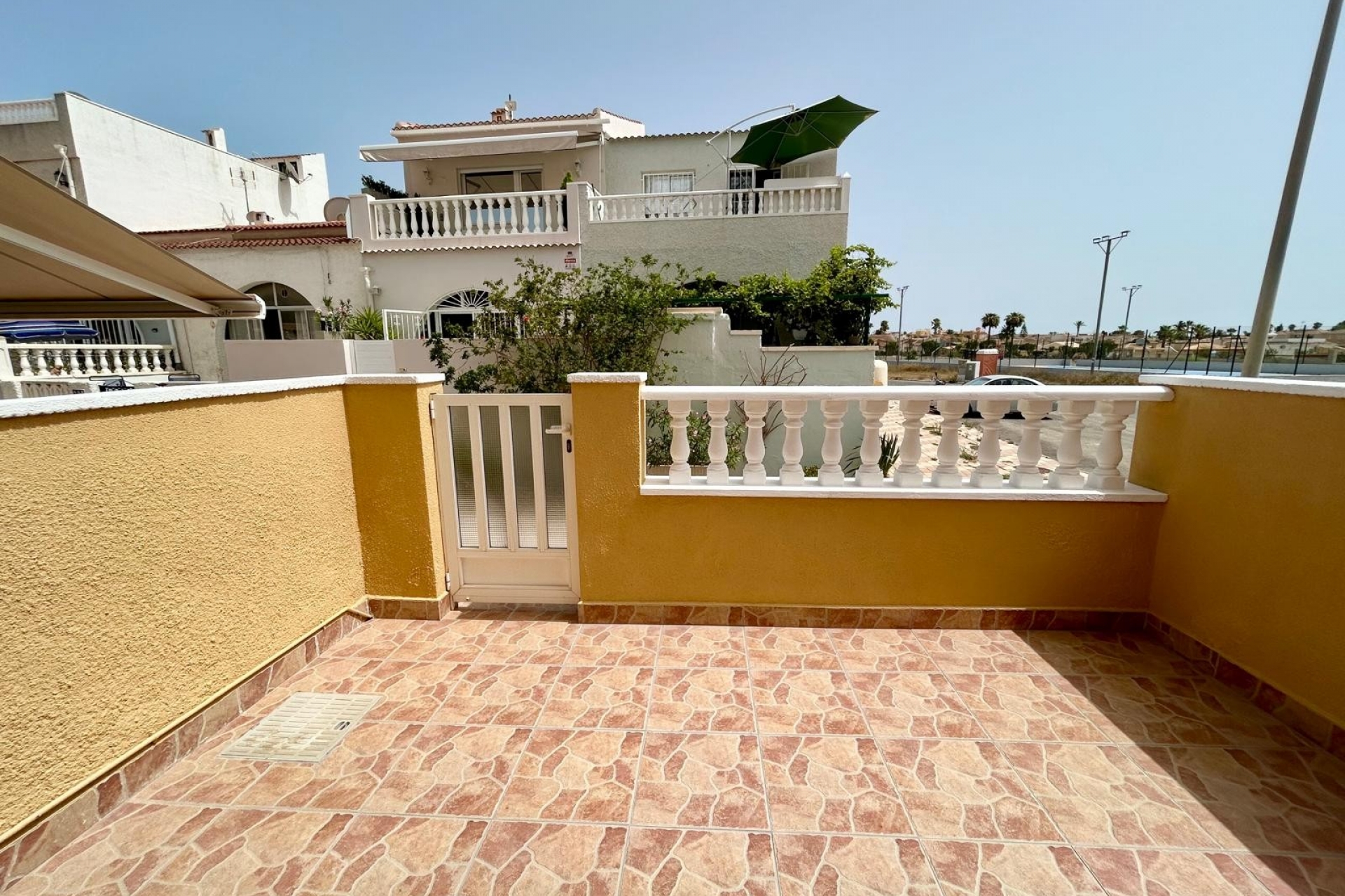 Property for sale - Townhouse for sale - Torrevieja - La Siesta