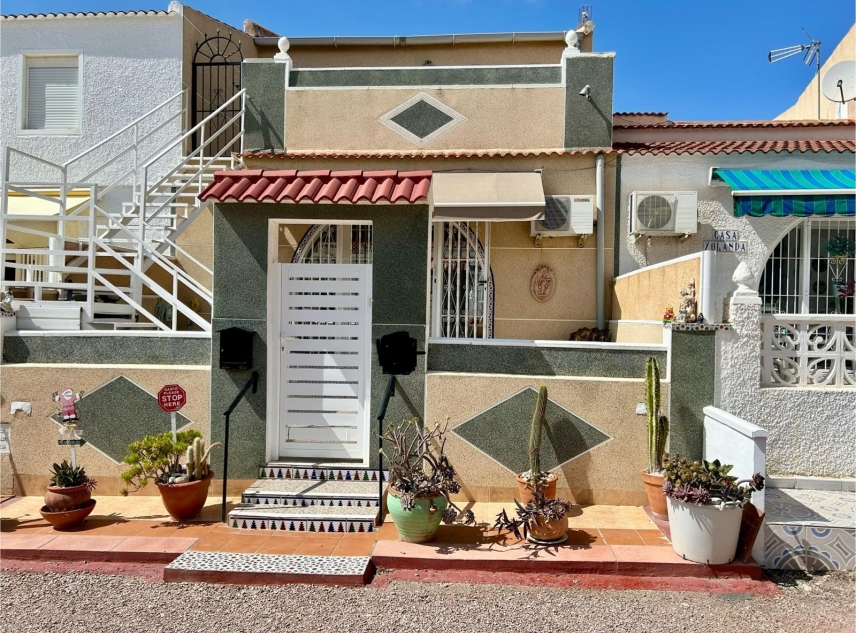 Property for sale - Townhouse for sale - Torrevieja - La Siesta