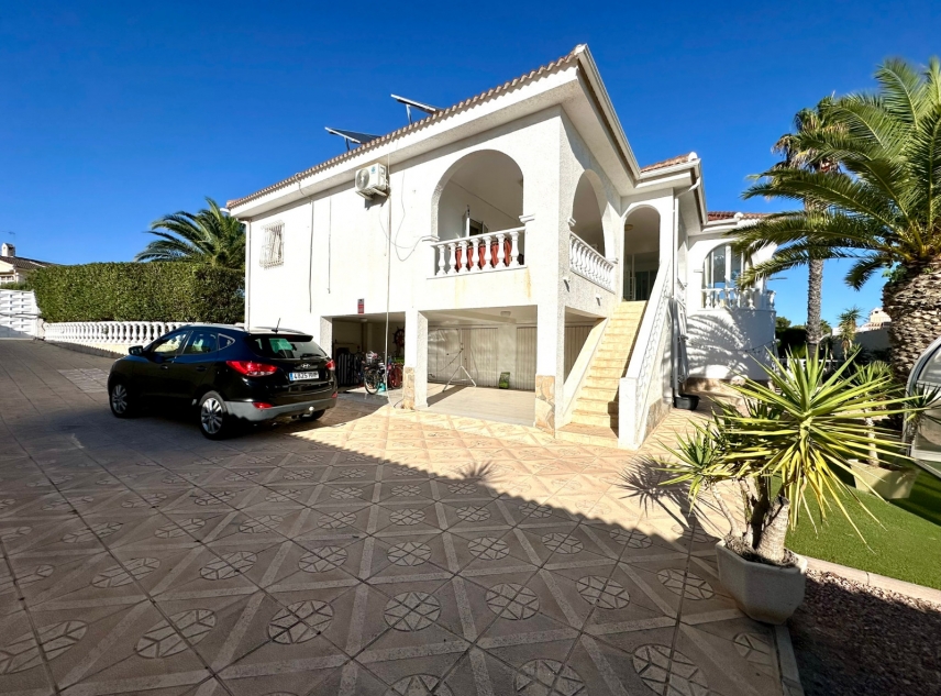Property for sale - Villa for sale - Ciudad Quesada