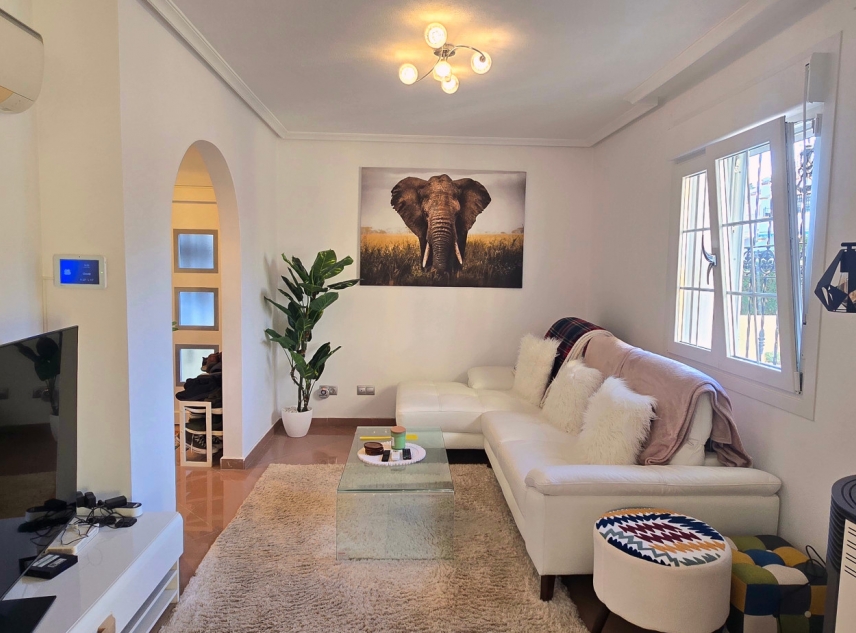 Property for sale - Villa for sale - Orihuela Costa - Los Dolses