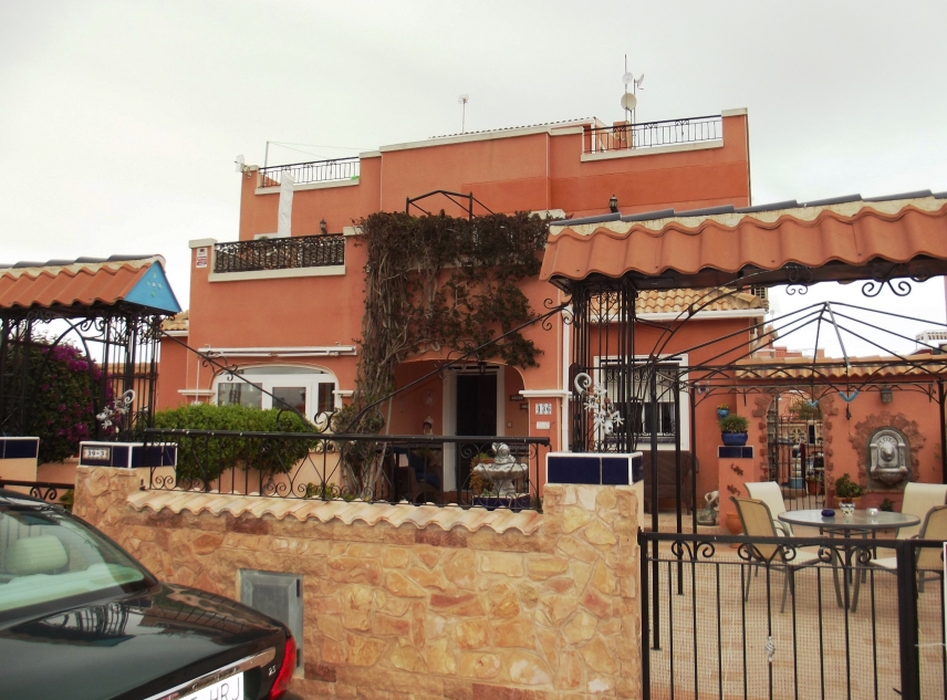 Property on Hold - Townhouse for sale - Los Montesinos - La Herrada