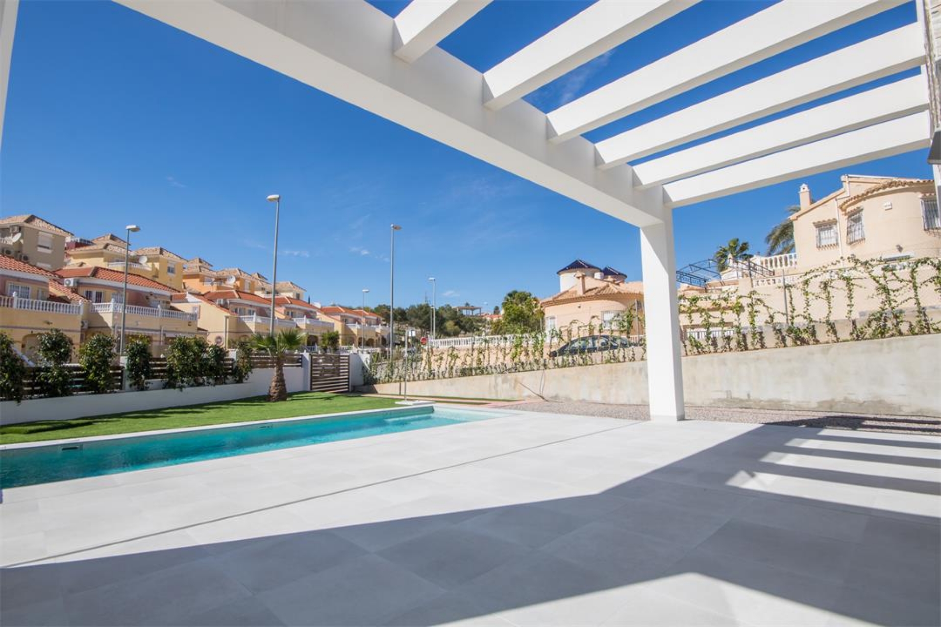 Property on Hold - Villa for sale - Orihuela Costa - Villamartin
