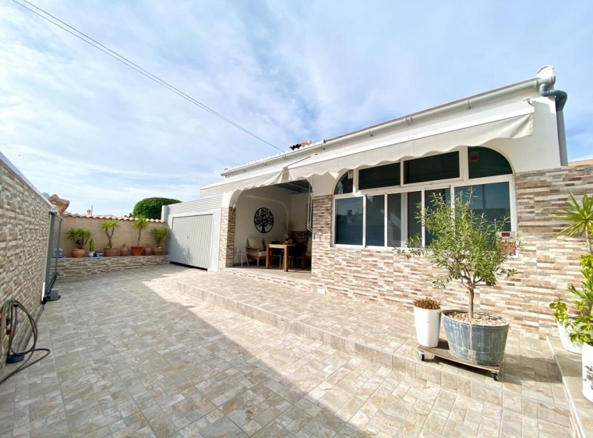 Propiedad en espera - Villa for sale - Torrevieja - El Chaparral