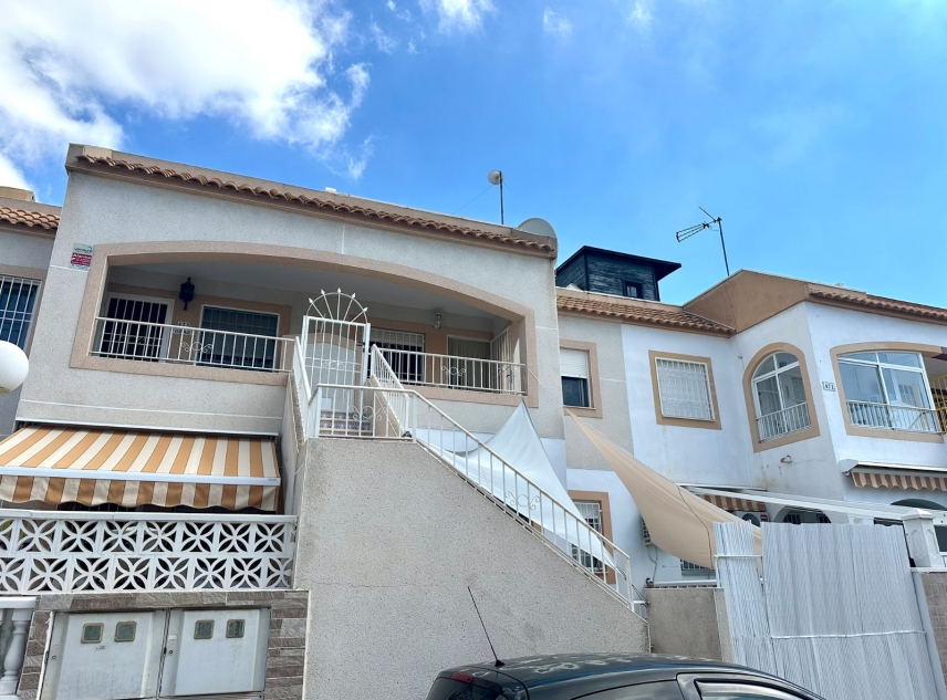 Propiedad en venta - Bungalow en venta - Torrevieja - Altos del Limonar