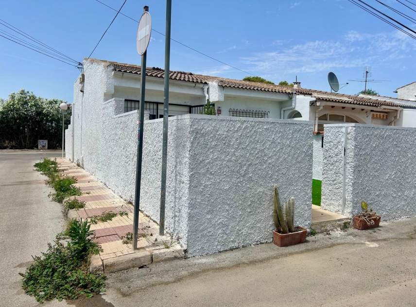 Propiedad en venta - Bungalow en venta - Torrevieja - El Limonar