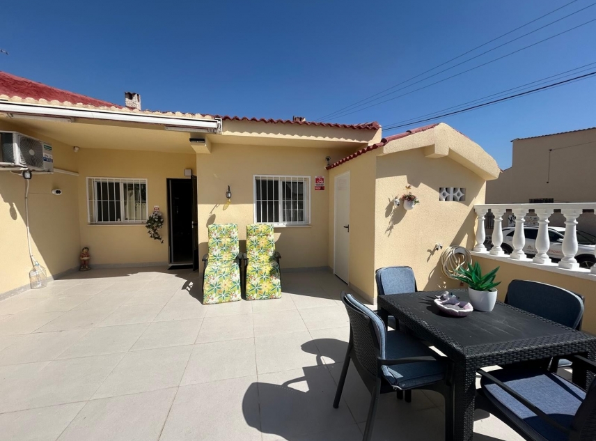 Propiedad en venta - Bungalow en venta - Torrevieja - La Torreta
