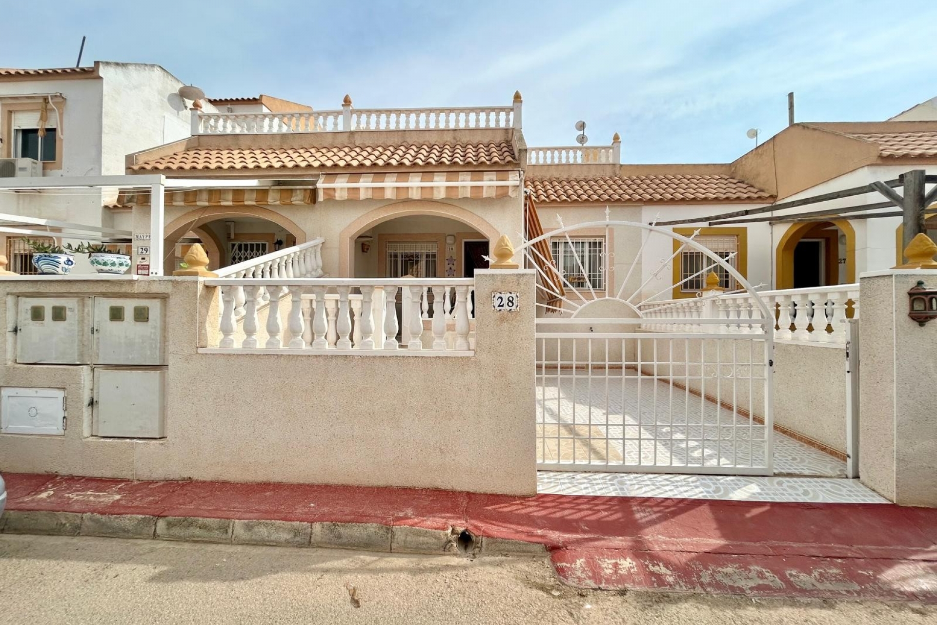 Propiedad en venta - Bungalow for sale - Torrevieja - Altos del Limonar