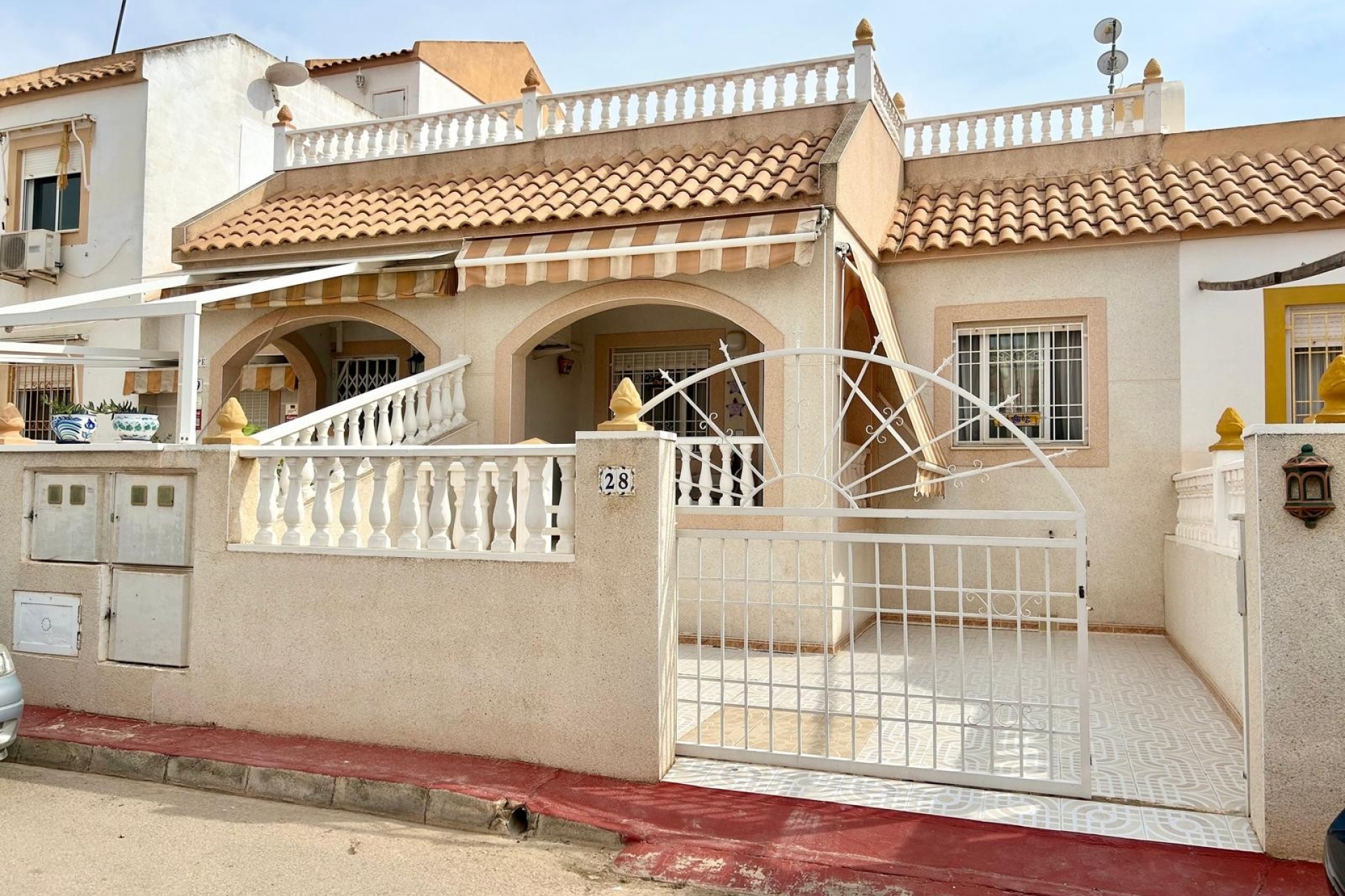 Propiedad en venta - Bungalow for sale - Torrevieja - Altos del Limonar