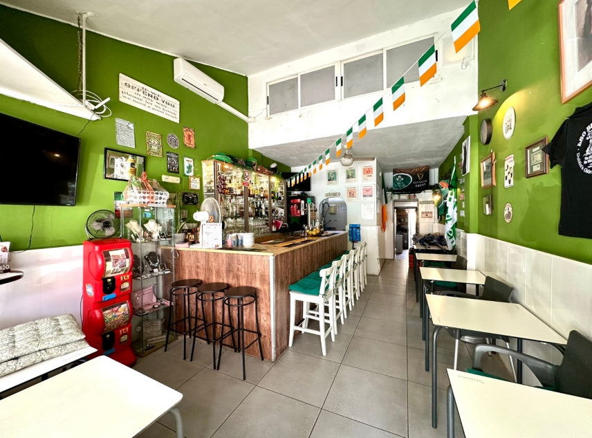 Propiedad en venta - Local comercial en venta - Torrevieja - El Chaparral