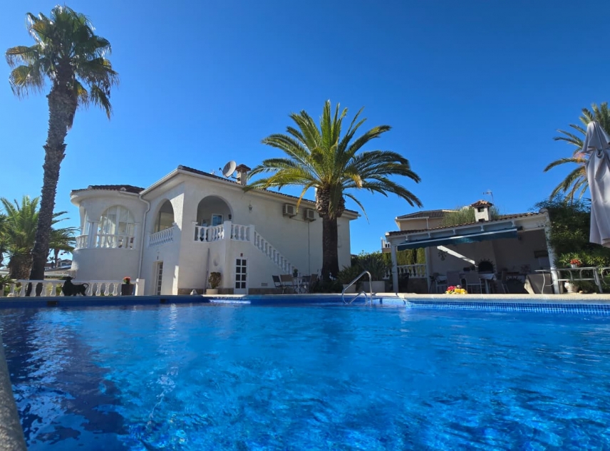 Propiedad en venta - Villa en venta - Ciudad Quesada