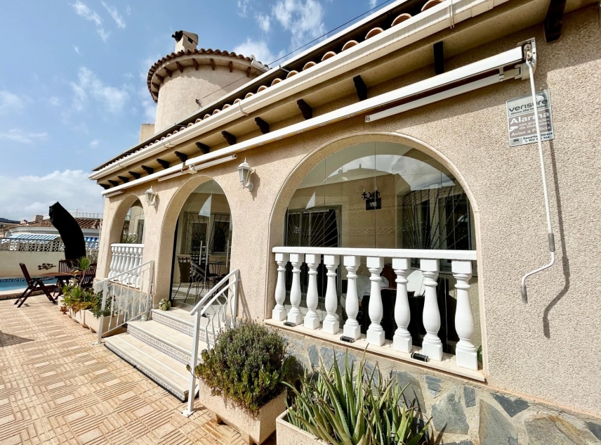 Propiedad en venta - Villa en venta - Torrevieja - San Luis