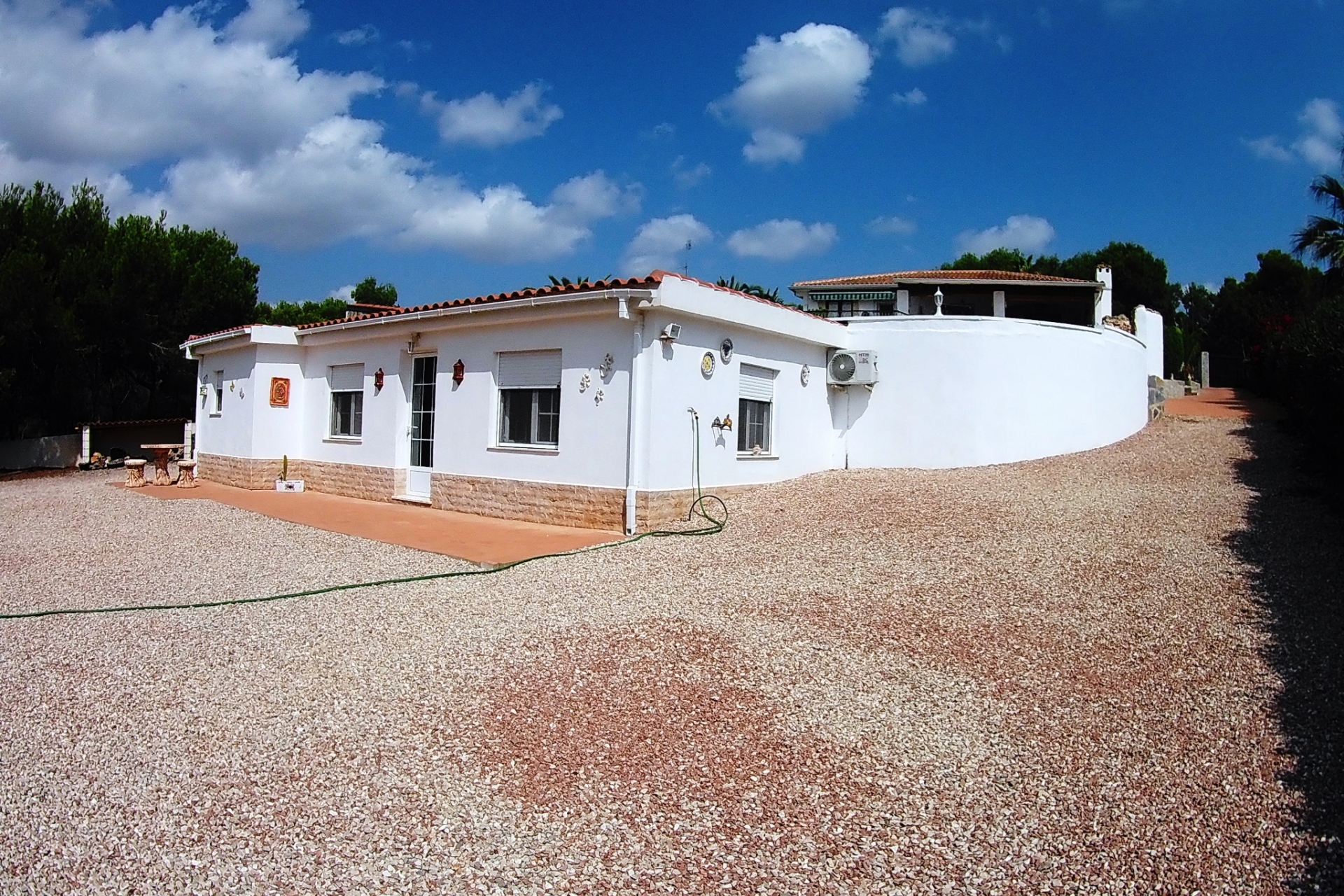 Propiedad en venta - Villa for sale - El Pinar de Campoverde - Campoverde