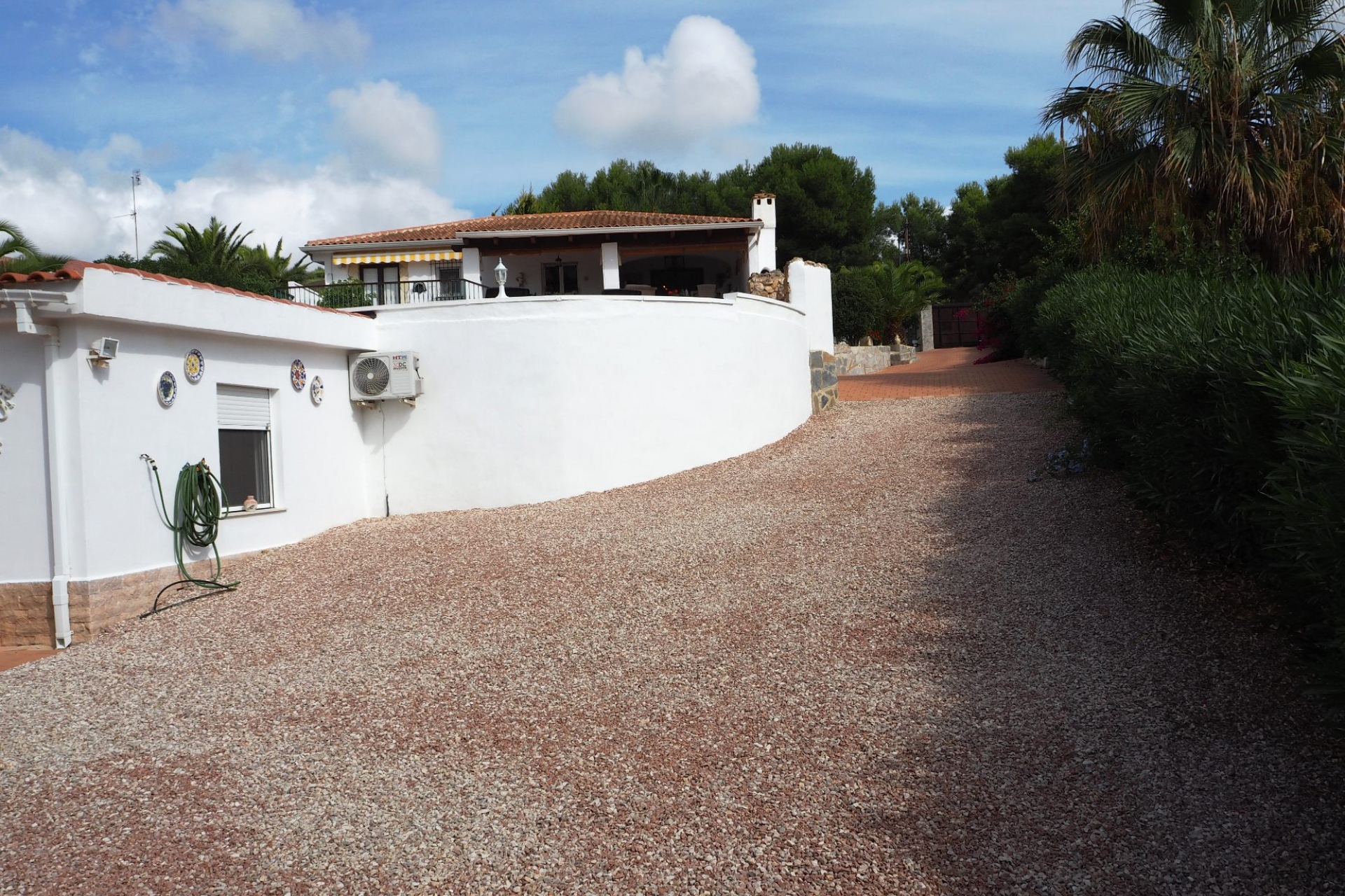 Propiedad en venta - Villa for sale - El Pinar de Campoverde - Campoverde