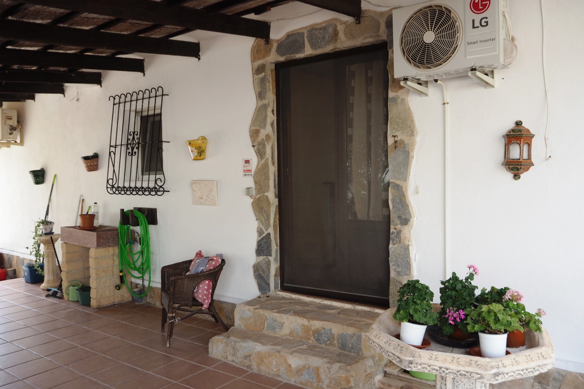 Propiedad en venta - Villa for sale - El Pinar de Campoverde - Campoverde