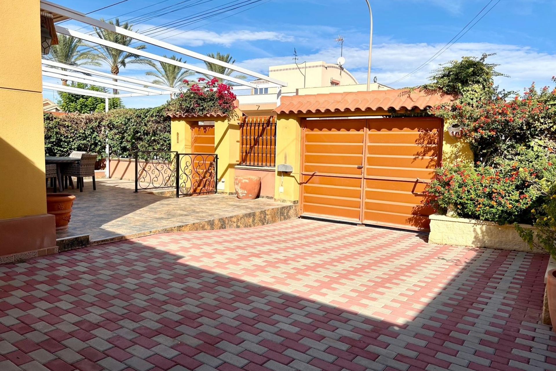 Propiedad en venta - Villa for sale - Torrevieja - El Chaparral