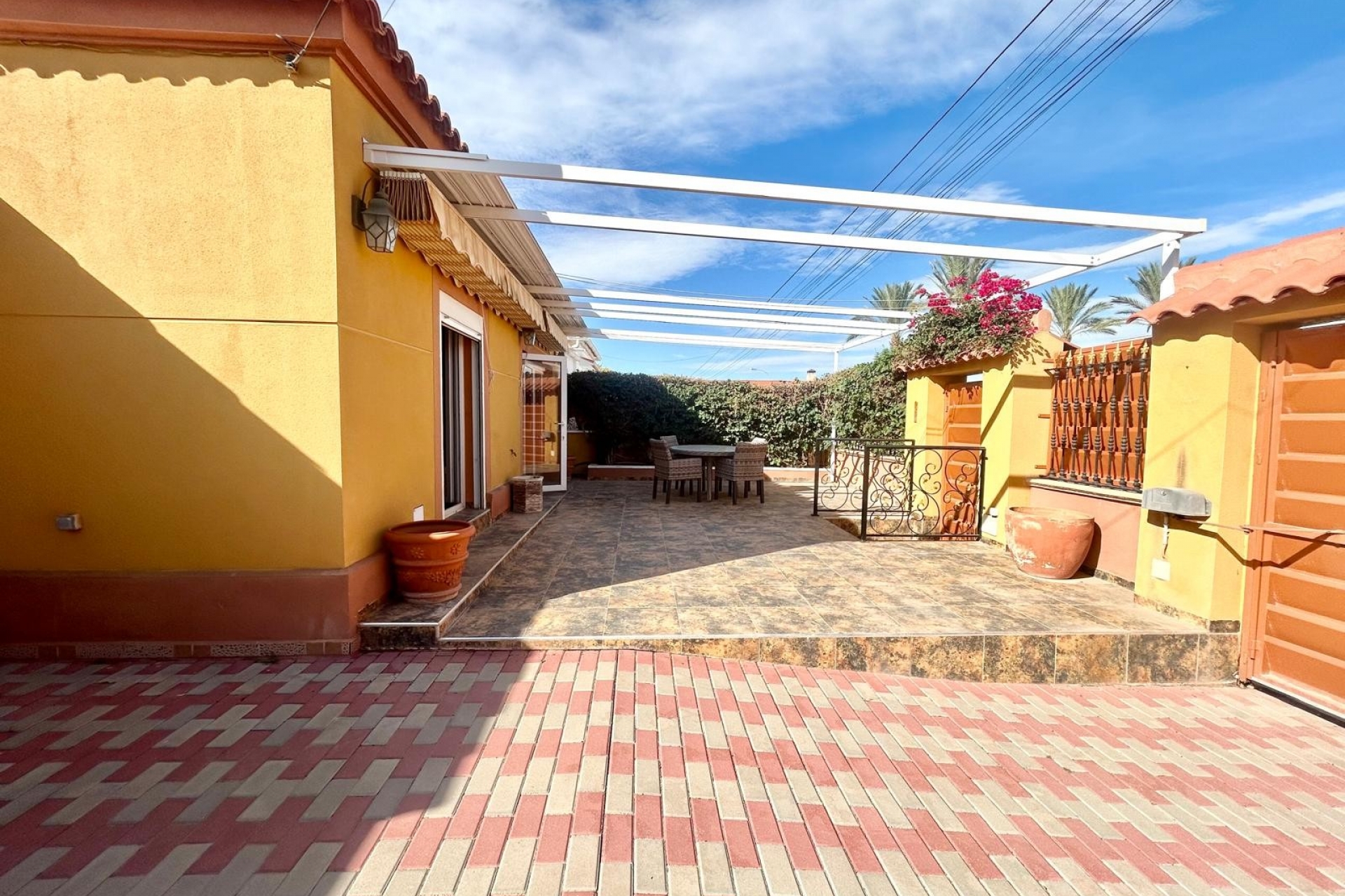 Propiedad en venta - Villa for sale - Torrevieja - El Chaparral