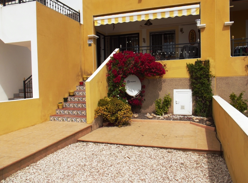 Propiedad vendida - Bungalow en venta - Los Montesinos - La Herrada