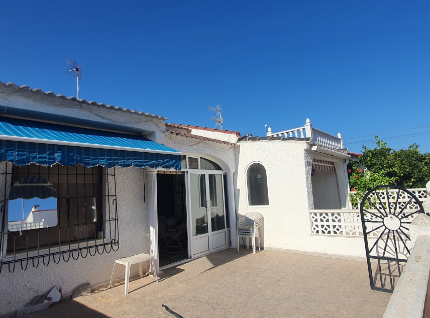 Propiedad vendida - Bungalow en venta - Torrevieja - El Limonar
