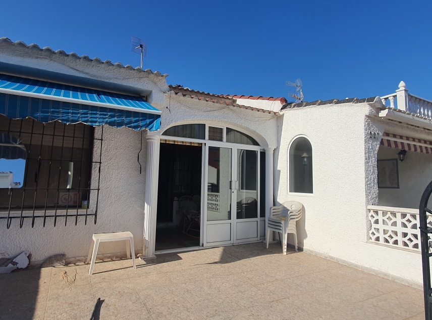 Propiedad vendida - Bungalow en venta - Torrevieja - El Limonar
