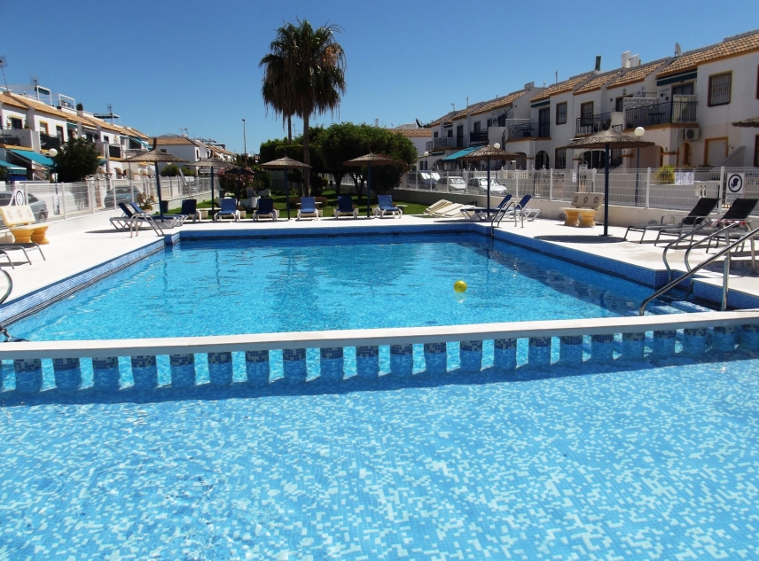 Propiedad vendida - Bungalow en venta - Torrevieja - Jardin del Mar