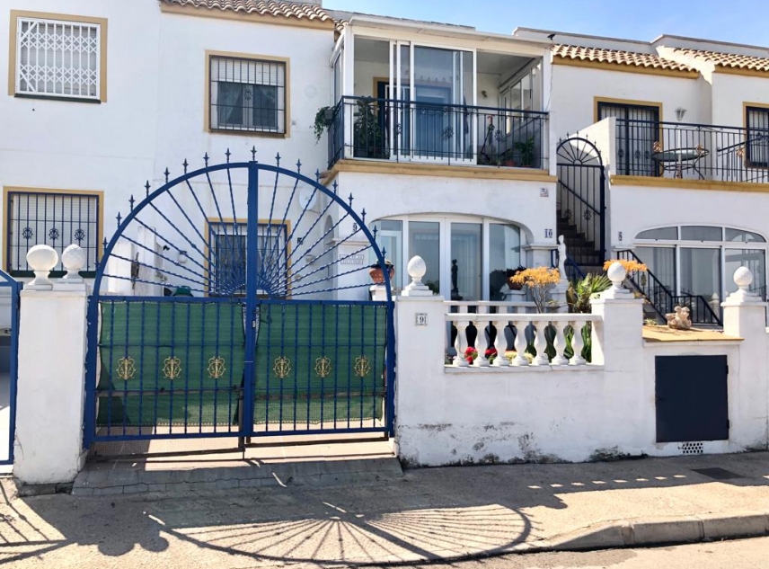 Propiedad vendida - Bungalow en venta - Torrevieja - Jardin del Mar