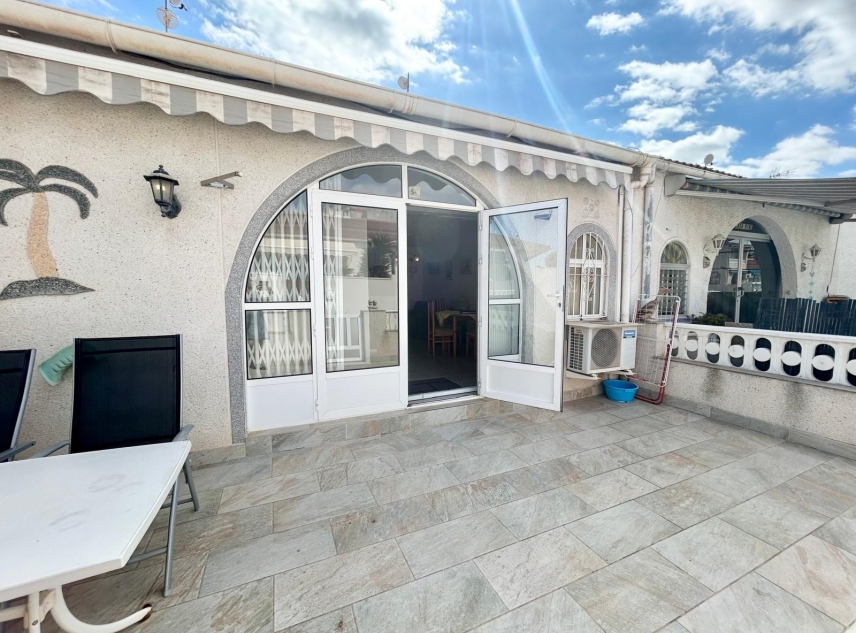 Propiedad vendida - Bungalow en venta - Torrevieja - La Siesta