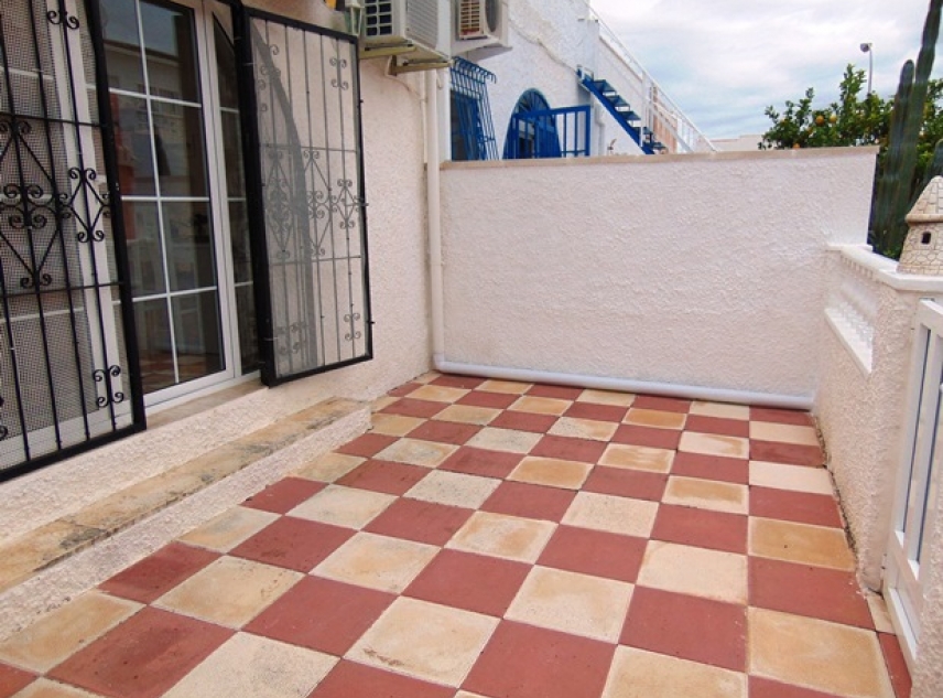 Propiedad vendida - Bungalow en venta - Torrevieja - La Siesta