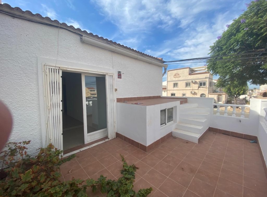 Propiedad vendida - Bungalow en venta - Torrevieja - La Siesta