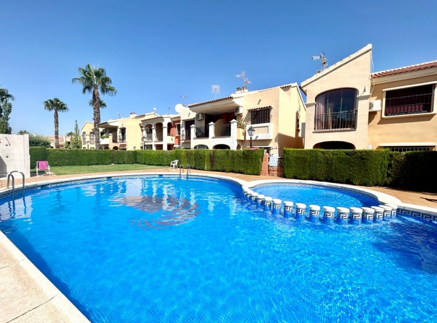 Propiedad vendida - Bungalow en venta - Torrevieja - La Torreta